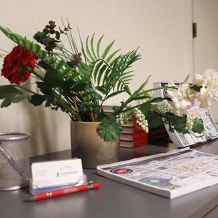 旅馆 海玛尼酒店 *