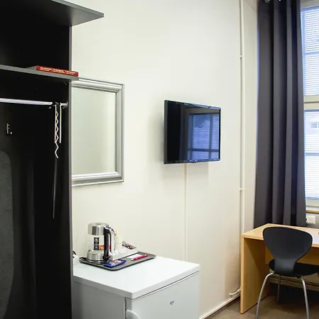 海玛尼酒店 旅馆 库奥皮奥